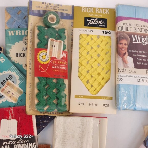 Vintage Lot Of Sewing Trims Wrights Rick Rack Bias Tape Folded Braid Hem Tape Qu - Picture 6 of 12